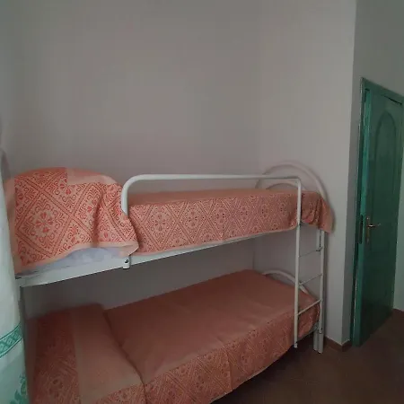 Attico Al Primo Piano Quadrilocale, Pittulongu Hébergement de vacances
